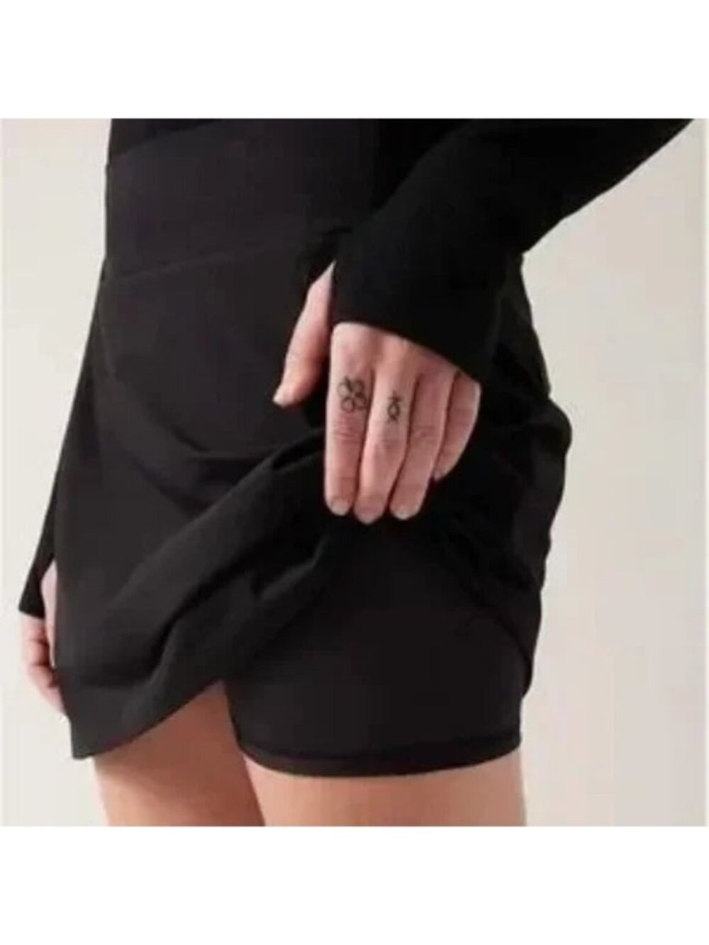 NWT Athleta Soho Skort, Black, sz 4